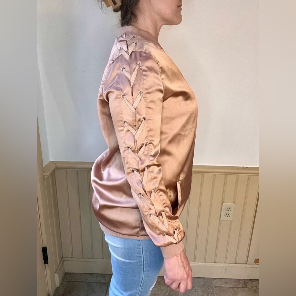 Carli Bybel Missguided Lace Up Arm Satin Long Bomber Jacket Tan Sz 8 Relaxed Fit - Picture 6 of 13